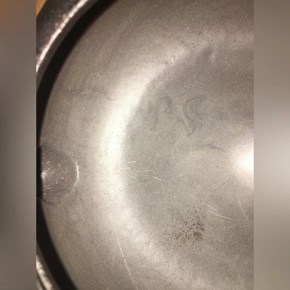 Cast Iron Japanese Tetsu Kyushu Tea Pot - Picture 10 of 12